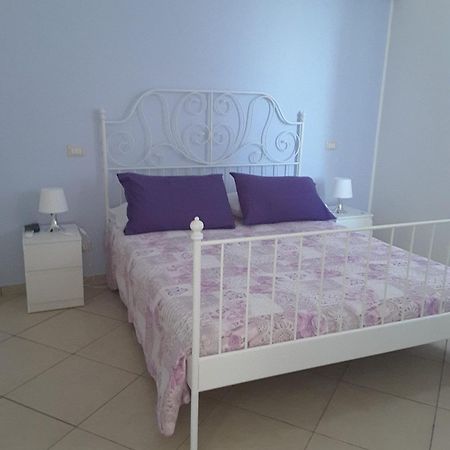 Iriss Bed & Breakfast Taormina Bagian luar foto