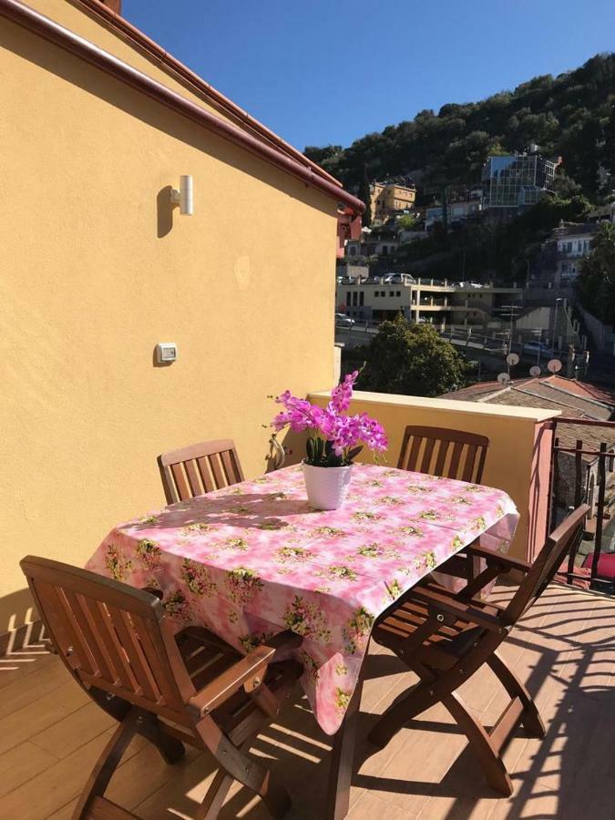 Iriss Bed & Breakfast Taormina Bagian luar foto